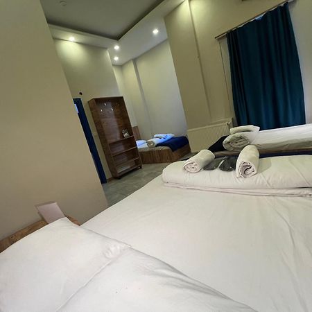 Eymen Palace Hotel Istanbul Bagian luar foto